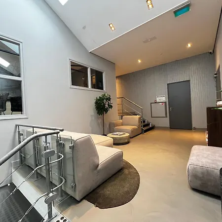 Prime Location With Wifi, Hotelbeds, Parking Guest house Oss